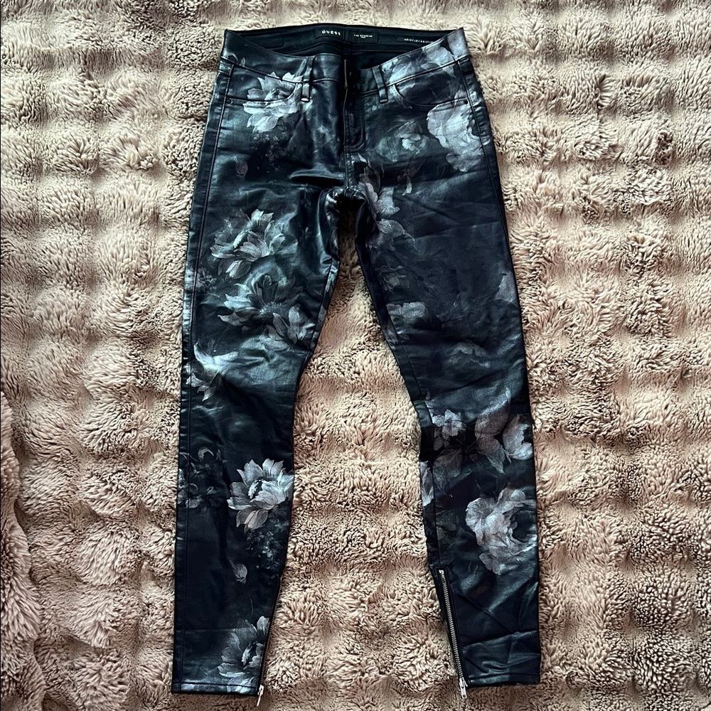 Guess Black and Gray Floral Pants